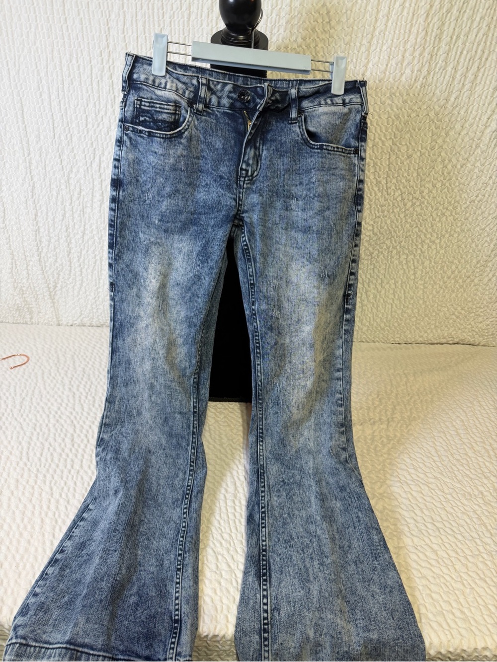 Cowgirl Tuff Women's Acid Wash Flare Jeans - Blue